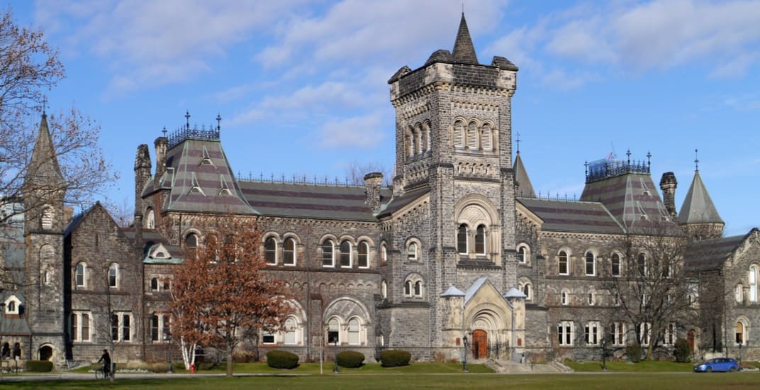 University of Toronto - lựa chọn tốt nhất khi đi du học Canada