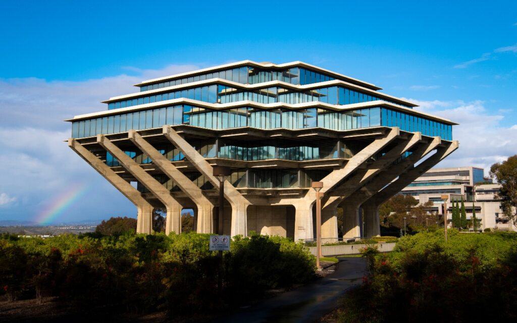 #34NU University of California, San Diego
