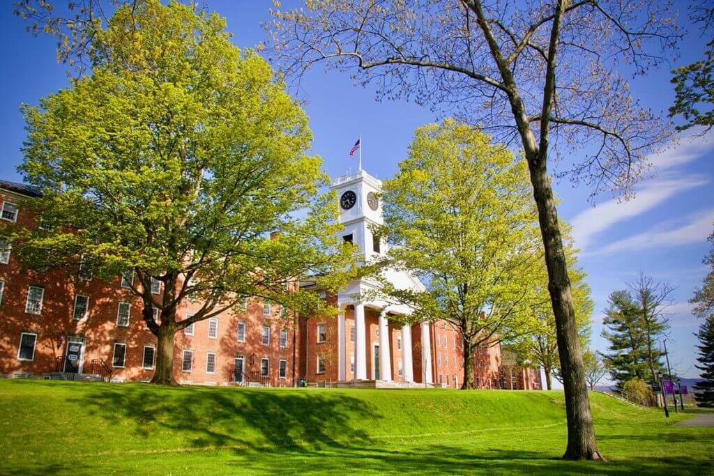#2LAC Amherst College