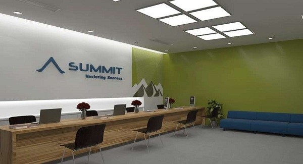 Trung tâm luyện thi SAT Summit Education Services (SES)